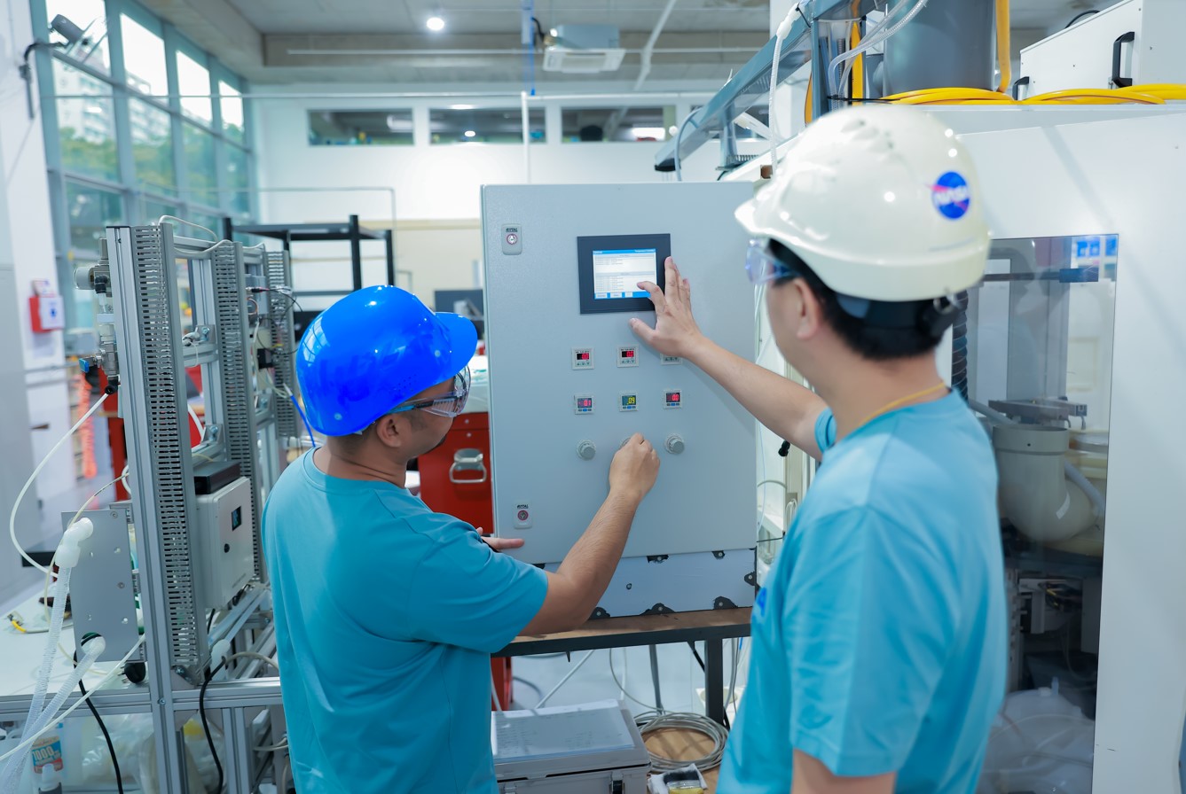 Inline heater control