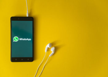 Anche WhatsApp in lockdown, limitazioni sugli “stati”