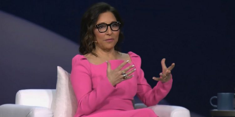 Linda Yaccarino lascia la guida di X: fine di un’era per l’ex Twitter