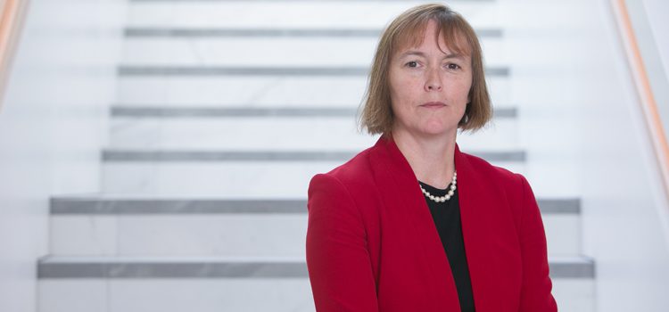 Euro digitale, Donnery (BCE): “Niente controllo delle transazioni, non sapremo chi paga cosa a chi”