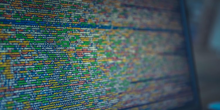 AI: quasi metà delle imprese ferme per incertezza normativa, mentre avanza la sfida del quantum