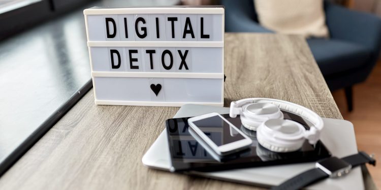 Digital Detox: Come spegnere lo smartphone per una settimana
