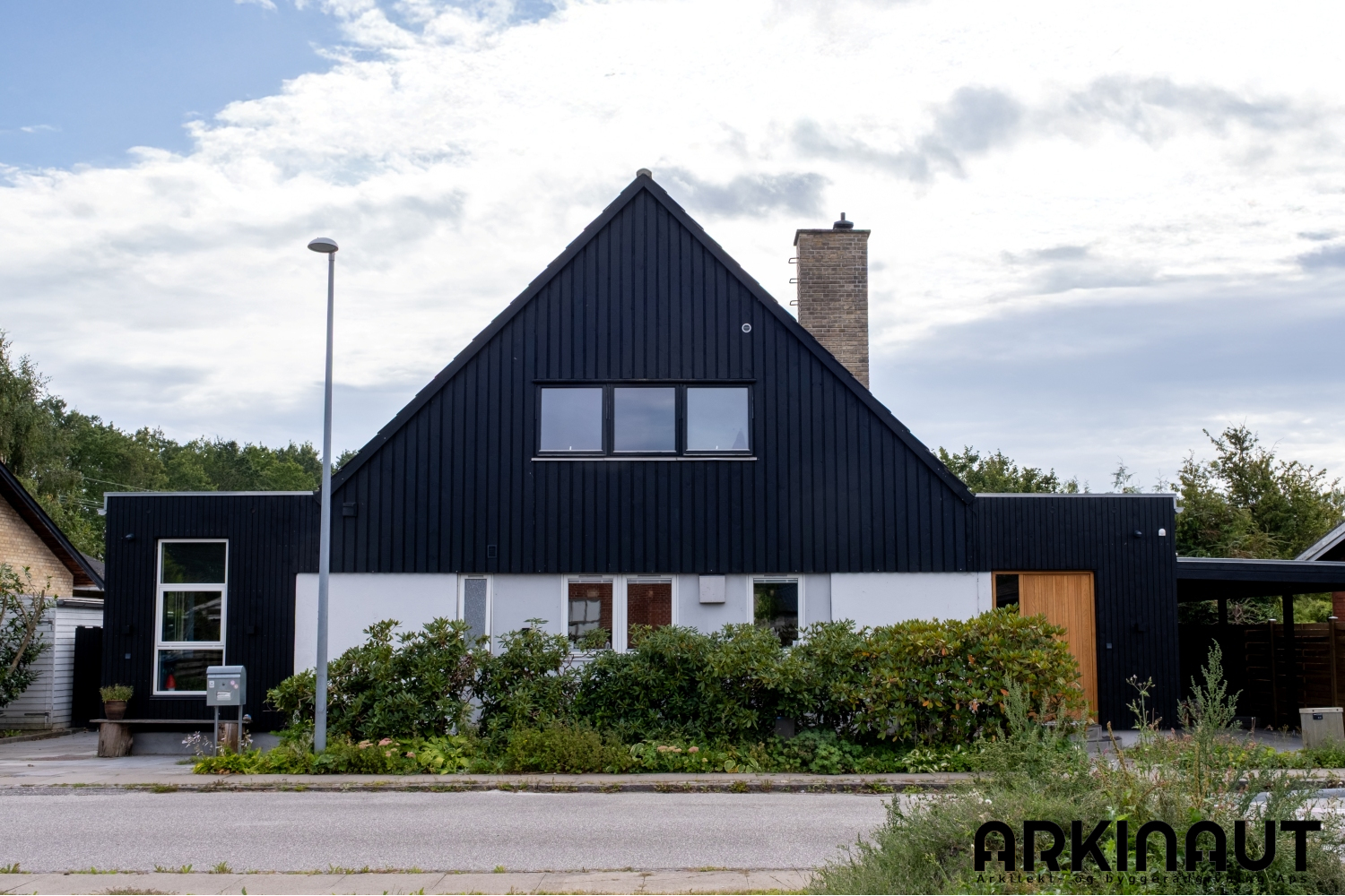 To tilbygninger i sort træbeklædning, superwood - Arkinaut Arkitekt- og byggerådgivning aps 3