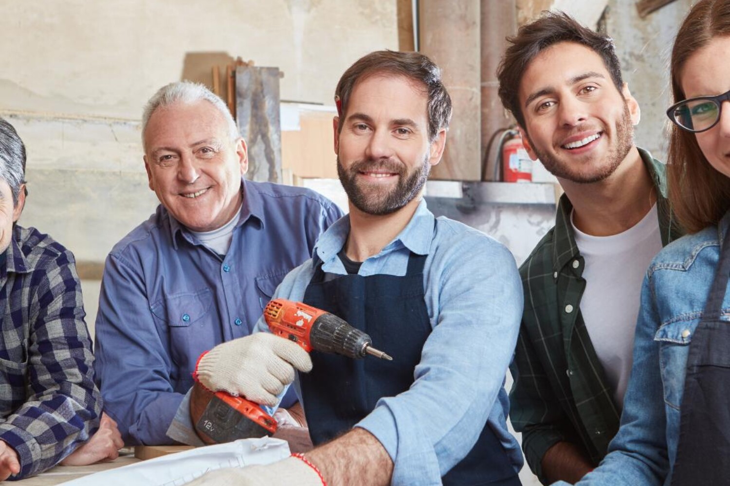 Comment utiliser les retours des équipes pour améliorer la gestion des projets BTP ?