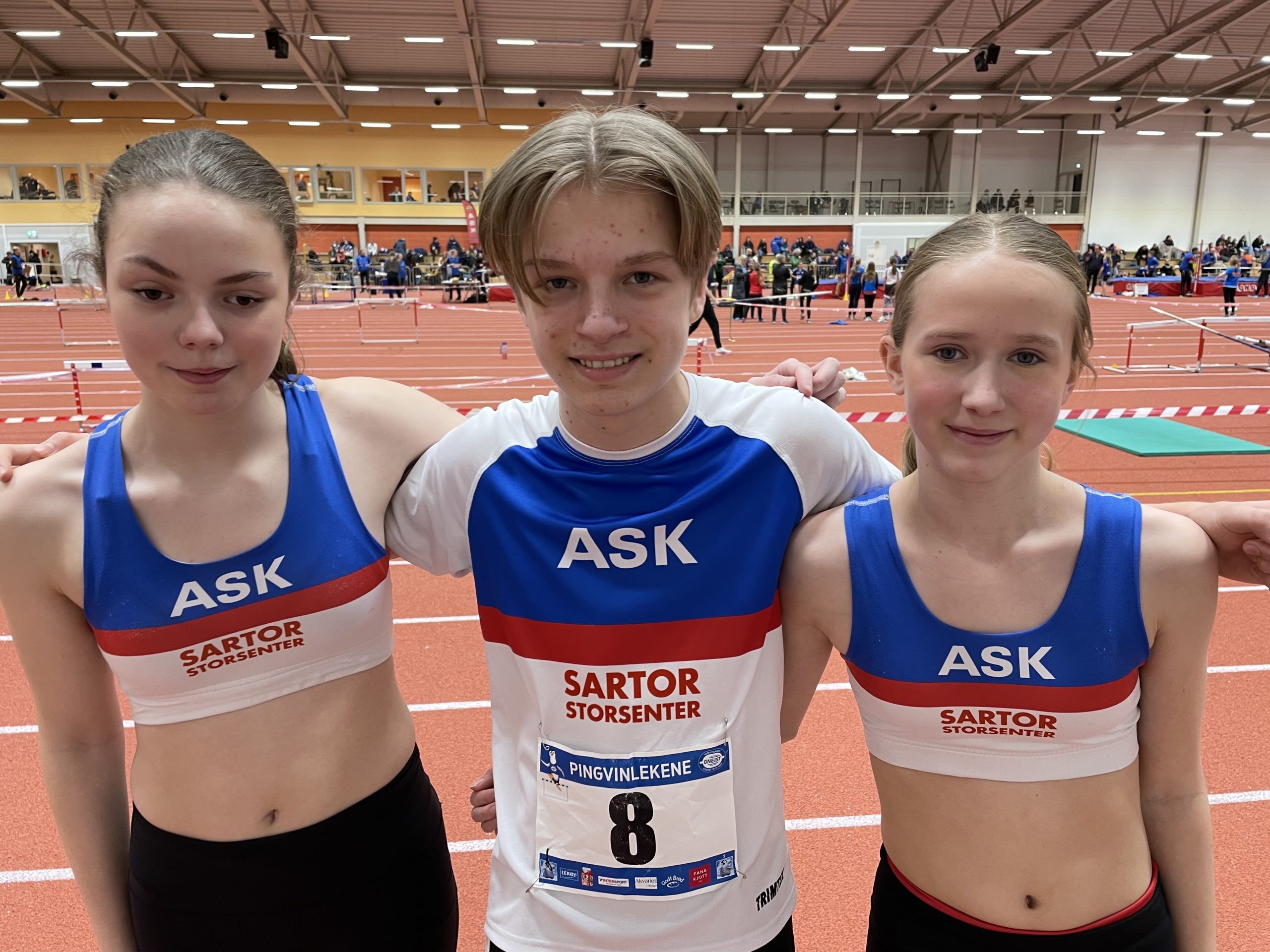 mange-sterke-resultater-i-pingvinlekene-ask-friidrett