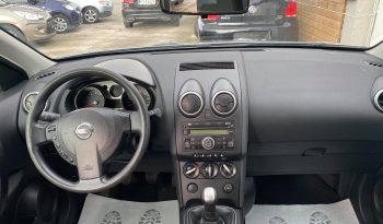Nissan Qashqai 1,6 Visia 5d full