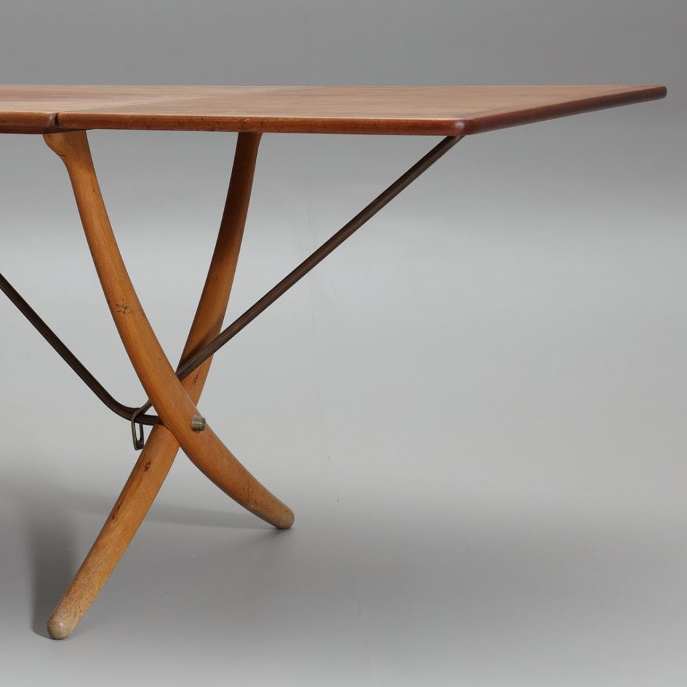 Sabelbensbord i teak, dansk design