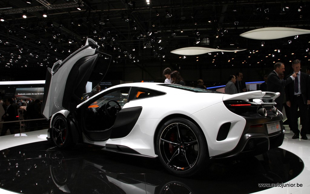 675 LT