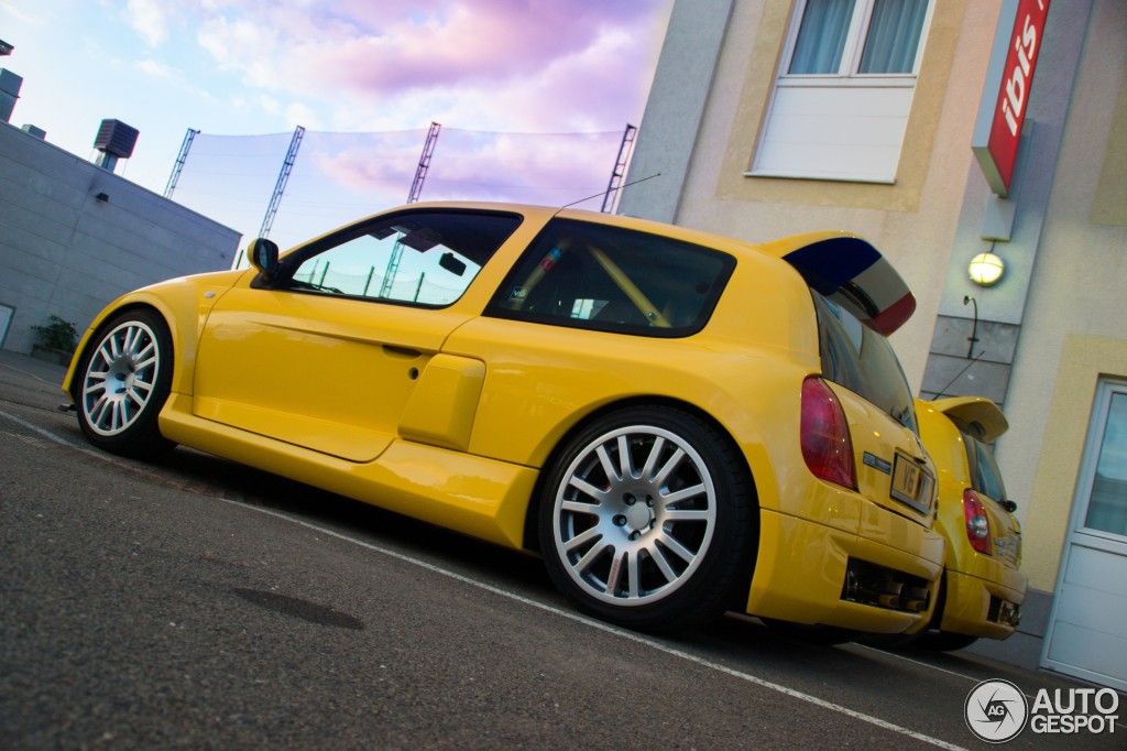 spot renault clio v6 luik