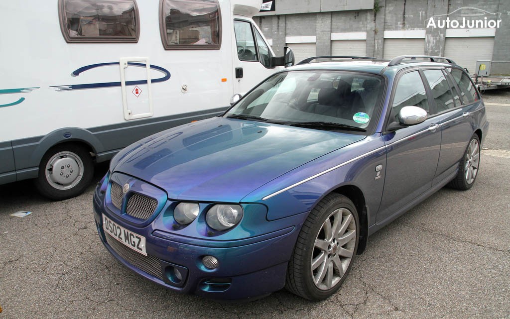 MG ZT V8