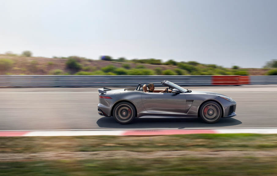Jag_FTYPE_SVR_Convertible_Track_170216_28_(126628)