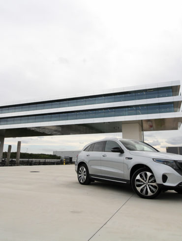 Mercedes EQC