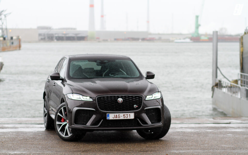 F-PACE SVR