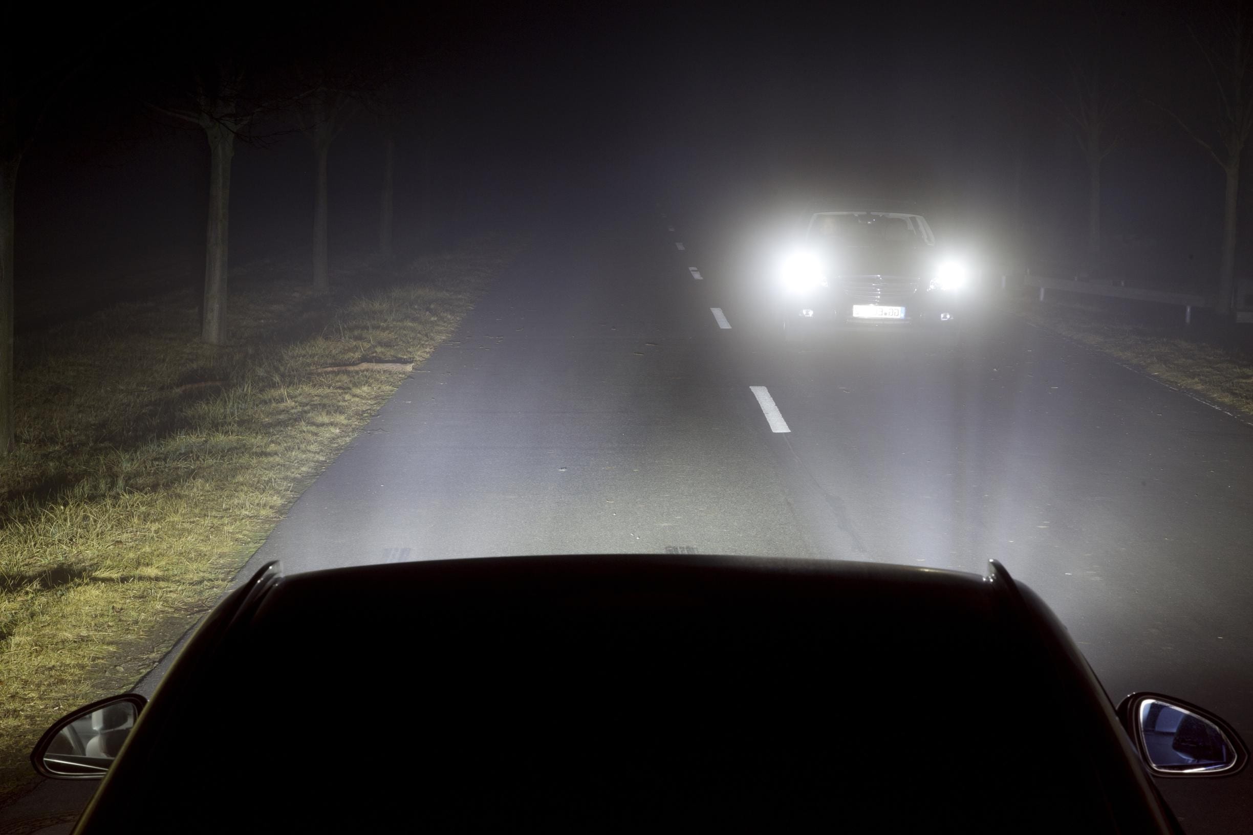 Drivers complain of headlight glare from new vehicles