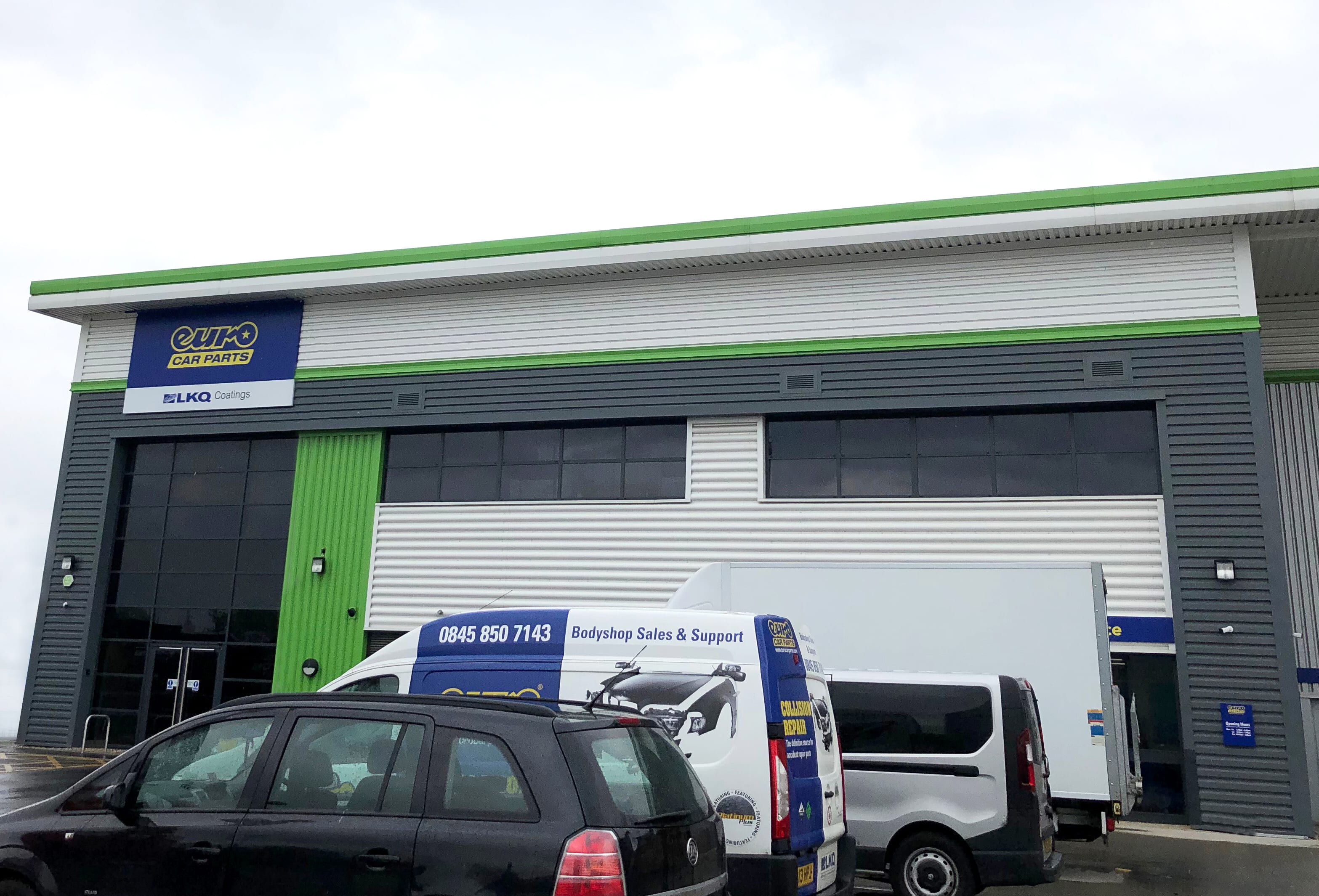 Distribution hub and two more branches for Euro Car Parts