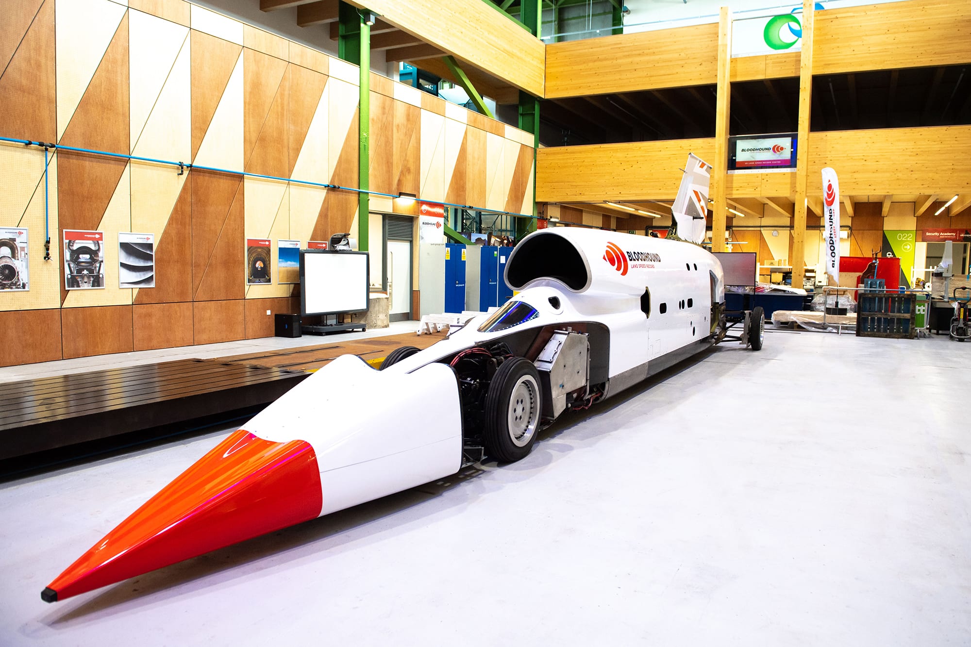 Bloodhound LSR prepares for high-speed runs