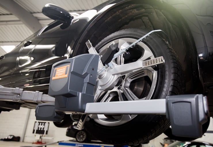 Wheel alignment option for MOT centres