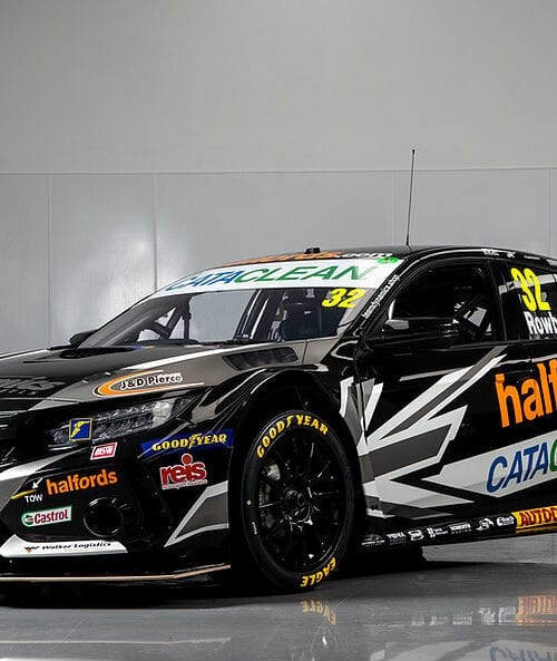 Cataclean and Halfords sponsor Team Dynamics in BTCC