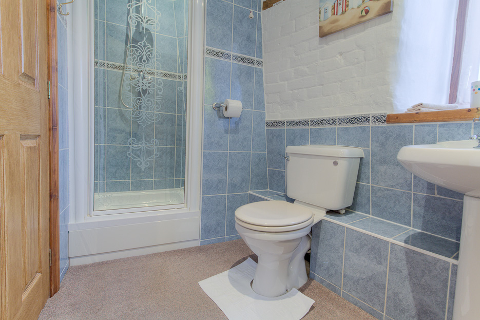 En suite shower Aylsham windmill