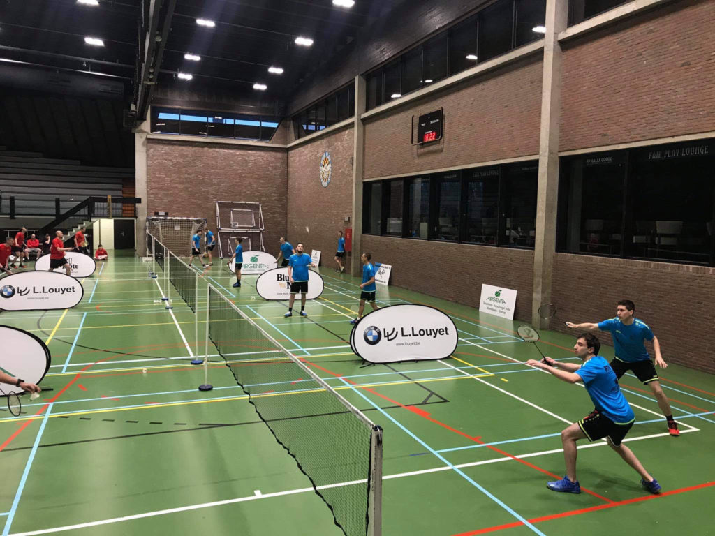 Badmintonteam Halle '86 BTH '86 Badminton Vlaanderen BMW L. Louyet Argenta Alsemberg Dworp Blue Note Pub Halle Kevin Van Cutsem Nias Devalckeneer Bavo Barbé