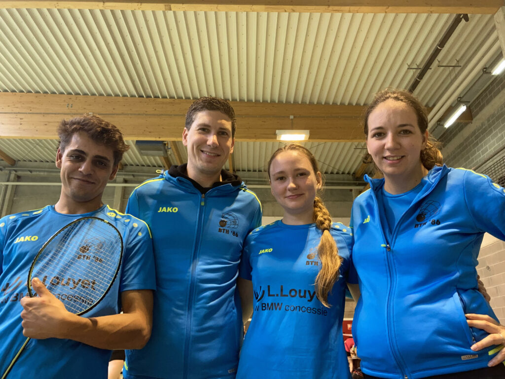 Nationaal Toernooi BC Beaumont LFBB Badmintonteam Halle '86 Kevin Van Cutsem Dorien Kellaert Thomas Kaviani Laura Buelinckx badminton Halle BMW L. Louyet