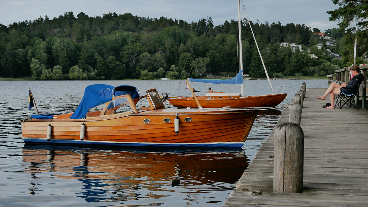Ellinor vid långa bryggan på Idskär