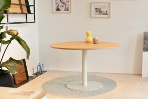 tafel FONS Belgian Wood Design Bram Leyssen