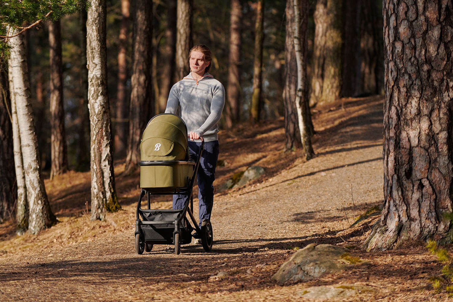 Skog premio grønn barnevogn