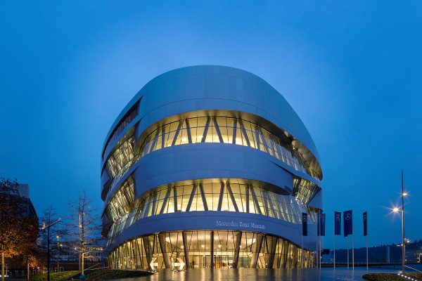 architektur-mercedes-benz-museum-stuttgar-01