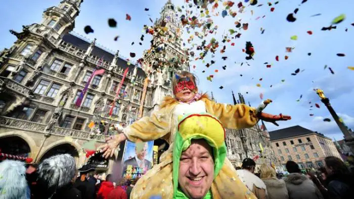 Magical colors at the Munich carnival