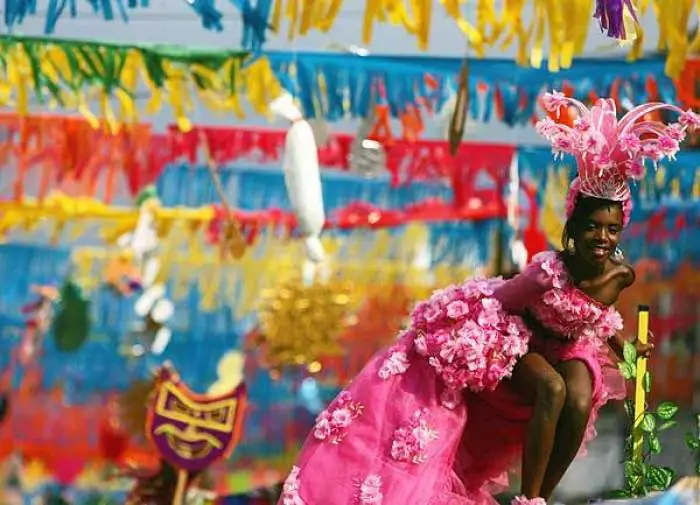 The carnivals of La Ceiba is the second largest of the country