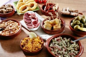 Badajoz is famous for having a wide variety of tapas. They are consumed in large quantities after the main carnival celebrations.