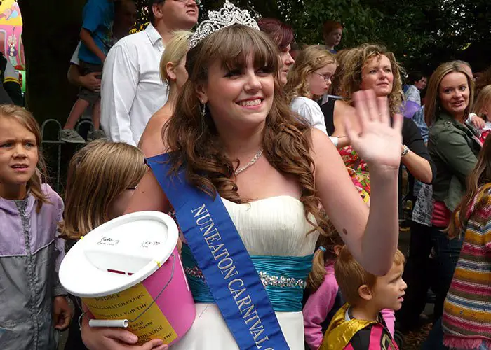 Nuneaton Carnival Queen helps with raising money for charities