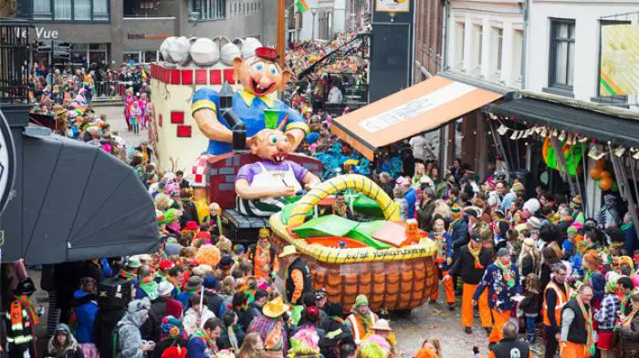 The main parade floats is one of the most important attractions of the Tilburg carnival.