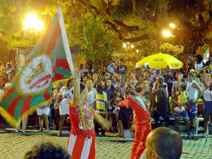 The blocos take the streets of Florianópolis during the carnivals
