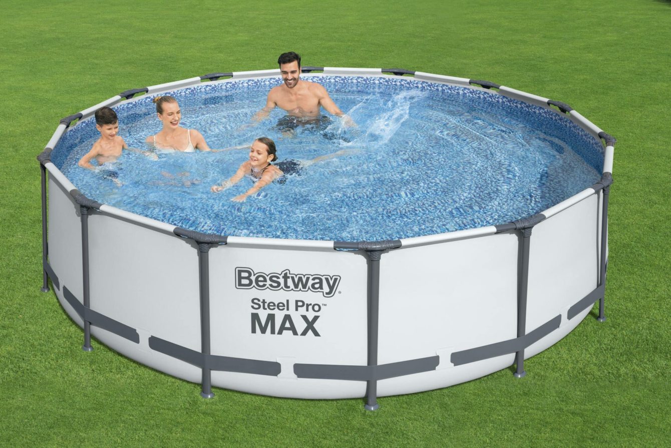 Rundt Steel Pro MAX Z1 familiebasseng