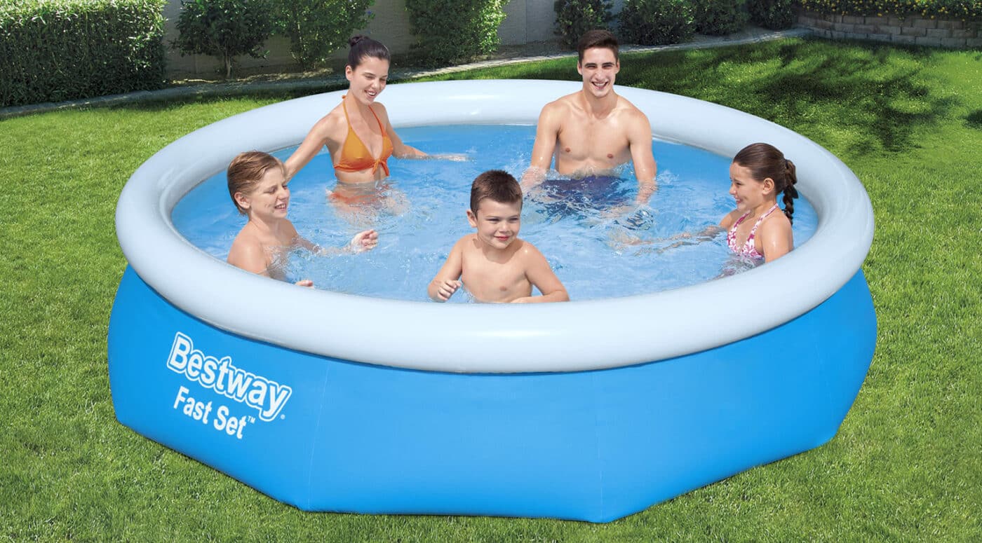 Rundt-Bestway-Fast-U2-bassengsett-familie