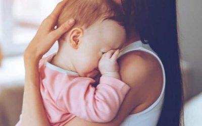Wat doe je als niets meer werkt om je baby in slaap te krijgen?