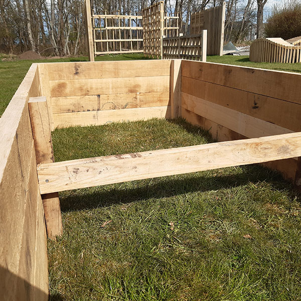 høker højbed byggesæt i naturtørret egetræ indre del