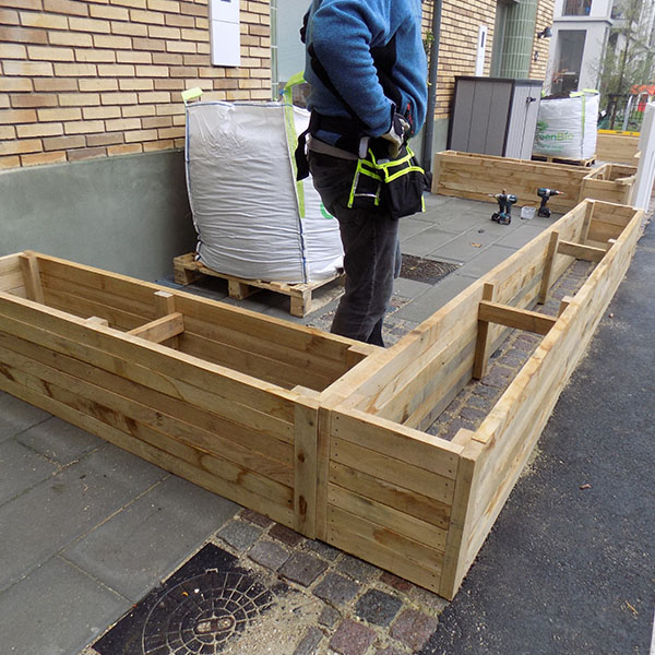 husmands højbed byggesæt i naturtørret egetræ i byen byområde