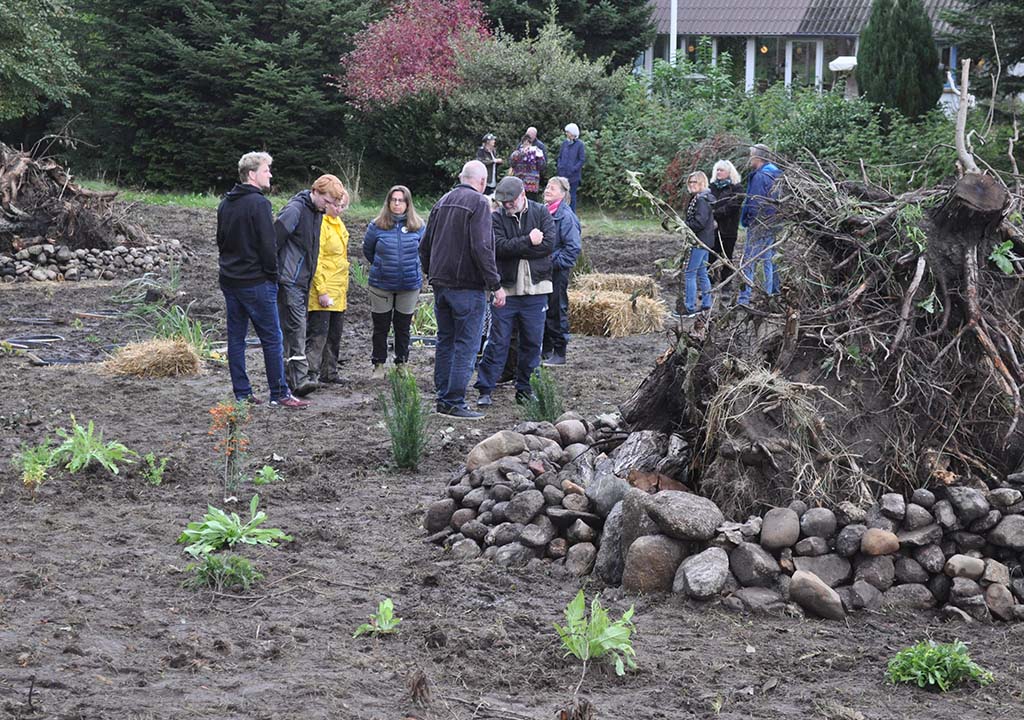 biotopia stak til højre menneske gruppe hygge - 1024x720