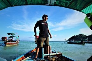 koh tao , long boat