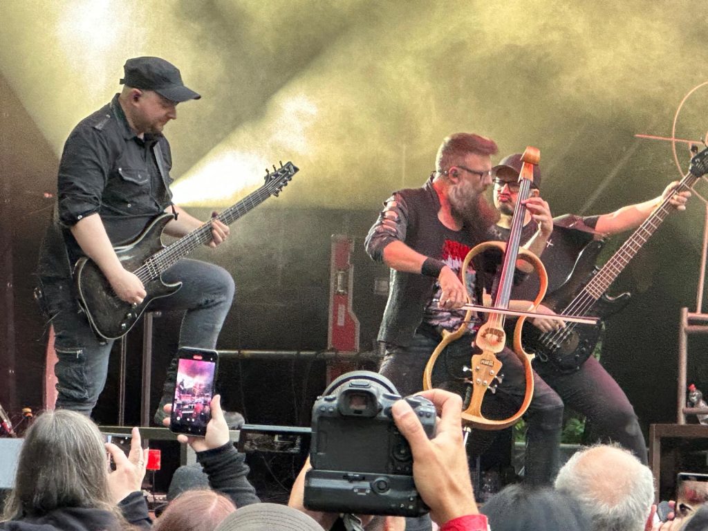 Konzert der Band "Letzte Instanz" im Heidnischen Dorf, WGT 2025