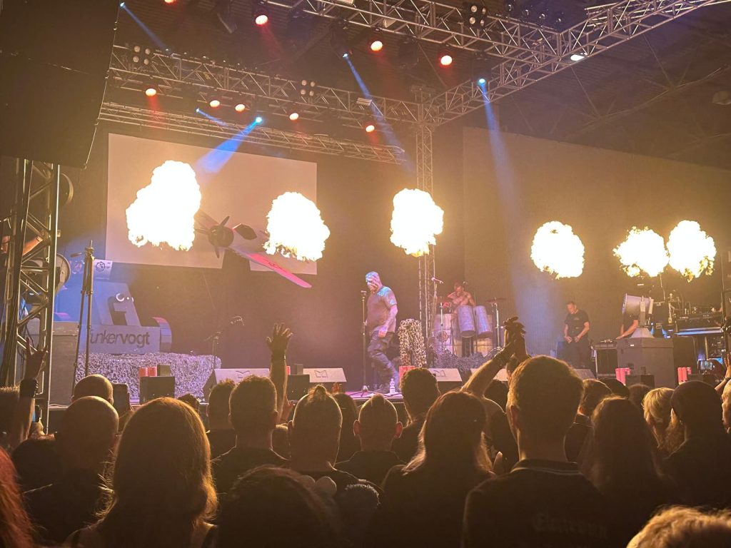 Konzert von Funker Vogt in der Agra Messehalle, WGT 2025