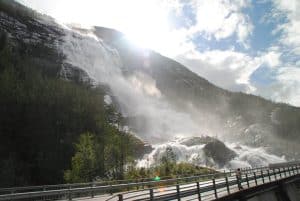 We had to make a stop at one of Norway's most beautifull waterfalls - Langfoss.