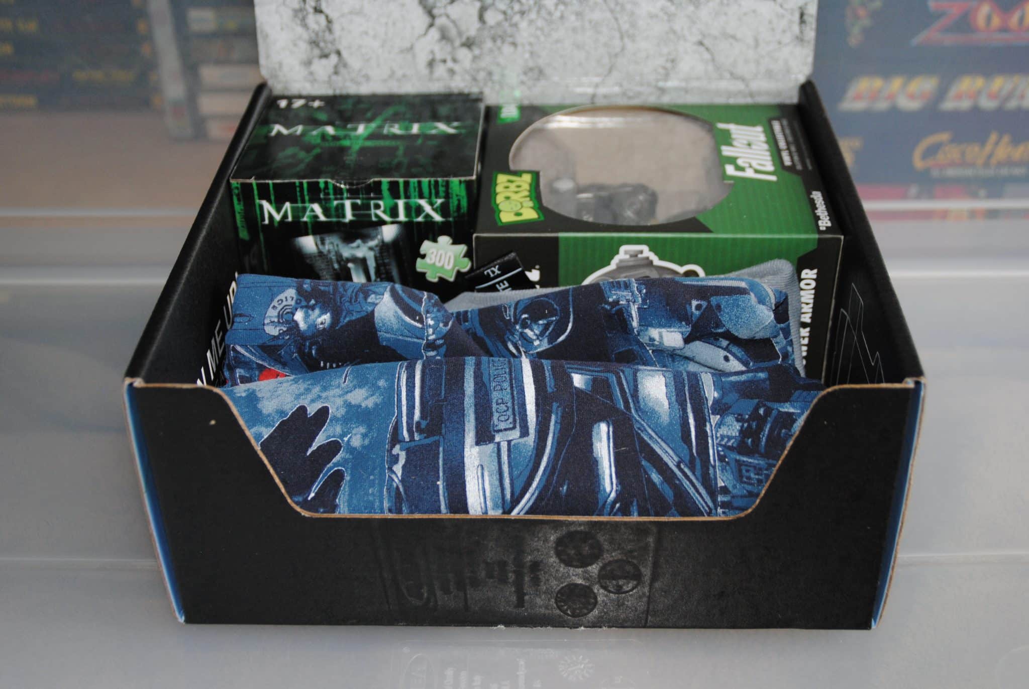 In Review: Loot Crate Subscription - June 2016 - AmigaGuru's