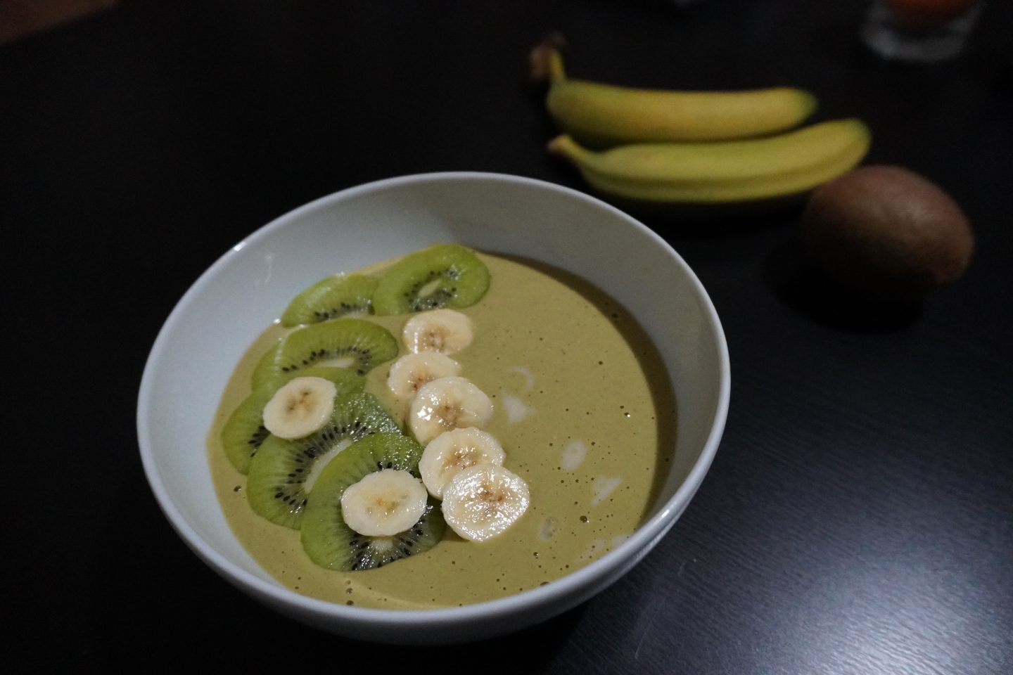 Kiwi Banane Smoothie Bowl