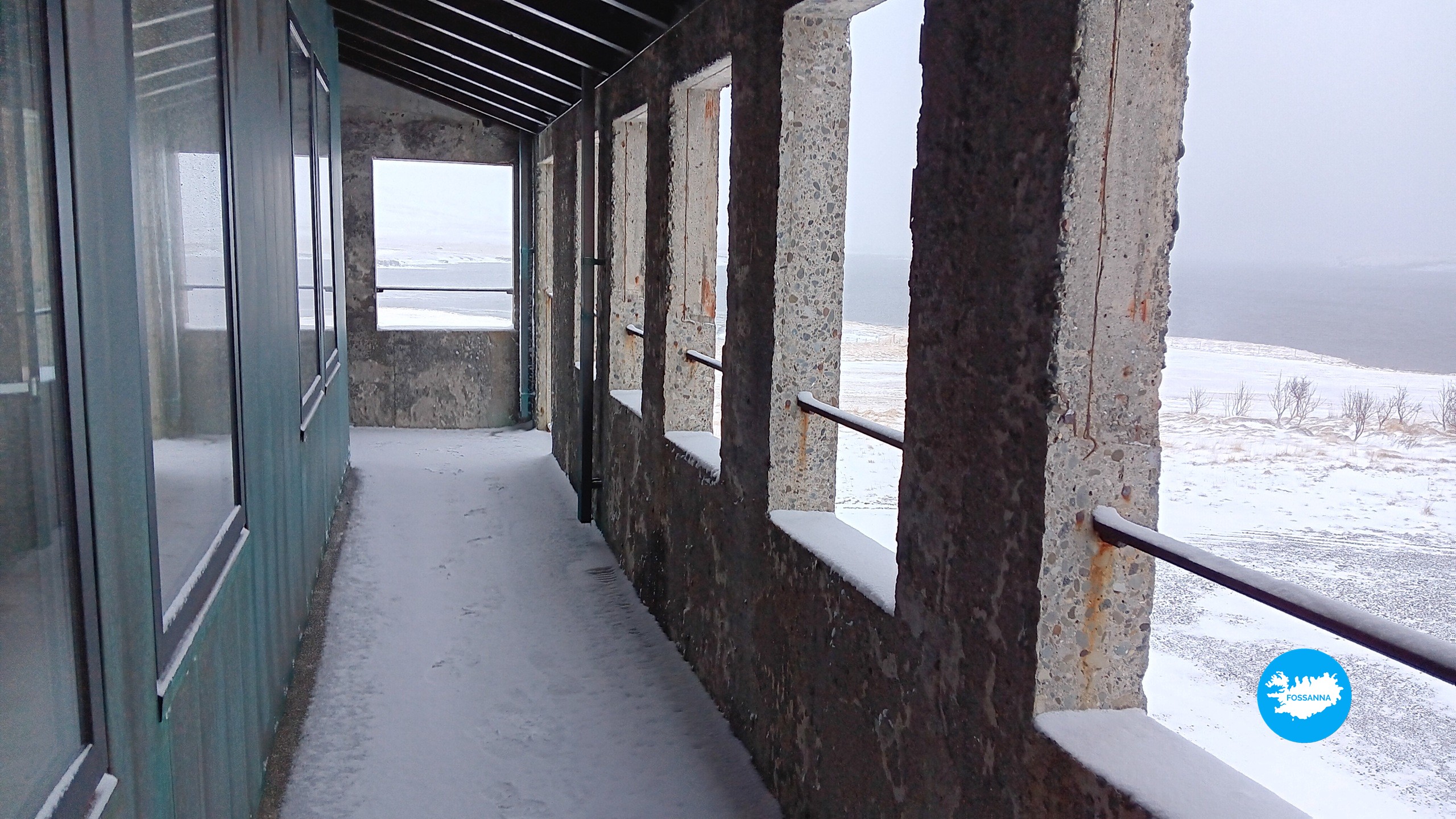 Drangar Guesthouse op het Snæfellsnes schiereiland met uitzicht op de kust. Foto door Annelies Barentsen.