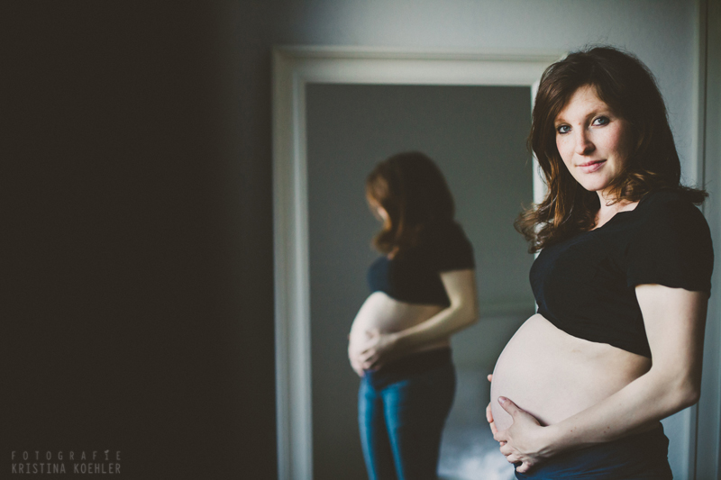 babybauch fotograf düsseldorf | maternity photographer duesseldorf: eva