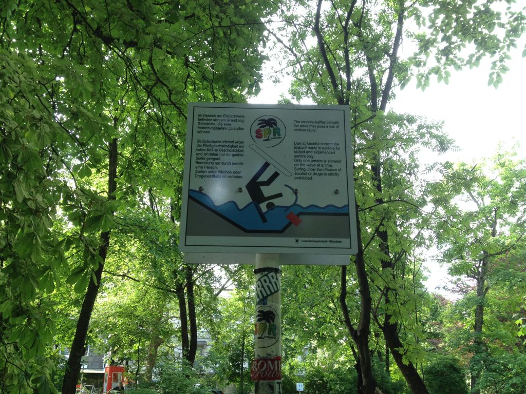 Eisbachsurfen München